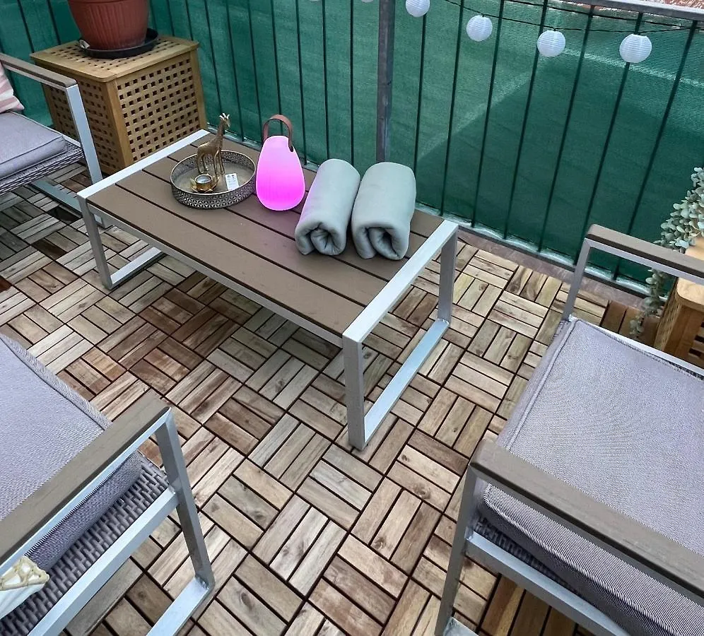 Apartment With Balcony Vienna 0*,